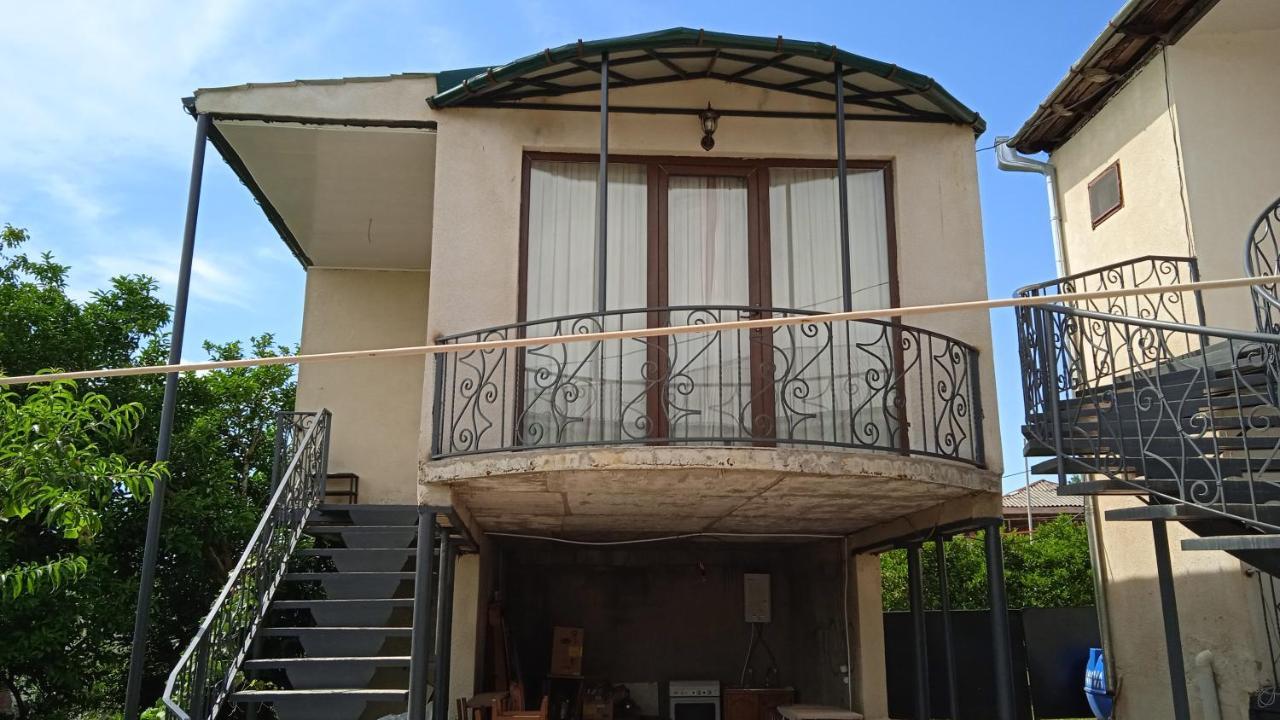 Sataplia District Kutaisi Exterior foto